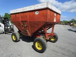 J&M GRAVITY WAGON ON JD 1065 GEAR