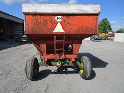 J&M GRAVITY WAGON ON JD 1065 GEAR