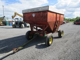 J&M GRAVITY WAGON ON JD 1065 GEAR