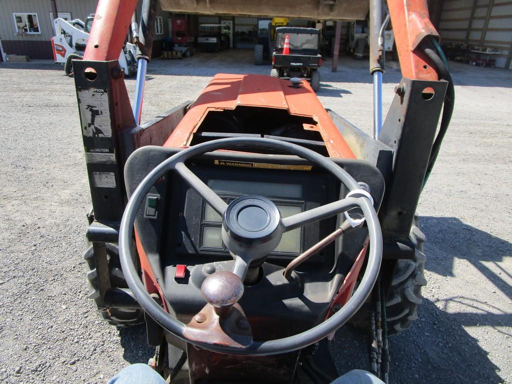 CASE IH 995 TRACTOR