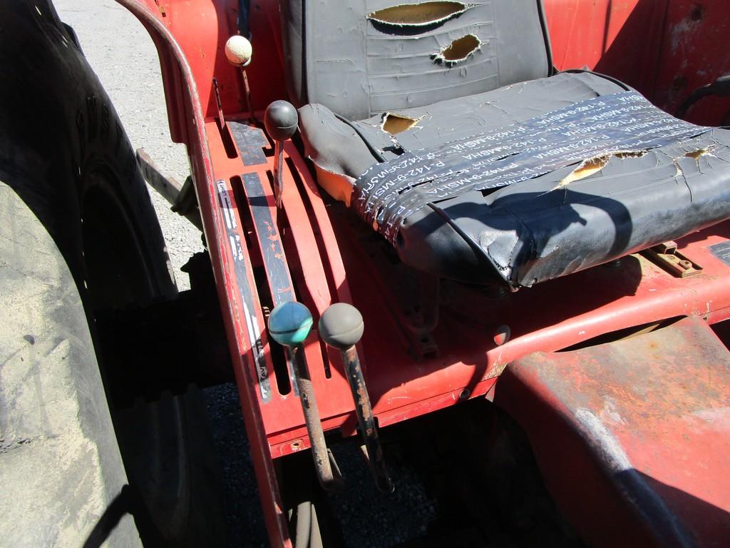 CASE IH 995 TRACTOR
