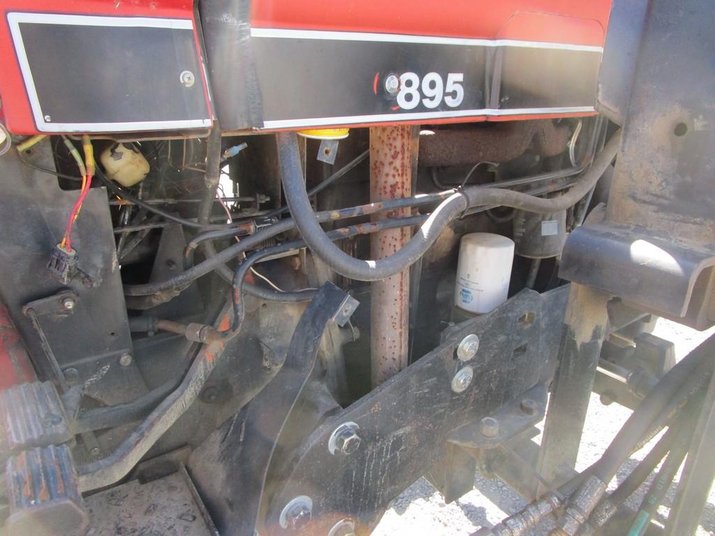 CASE IH 995 TRACTOR