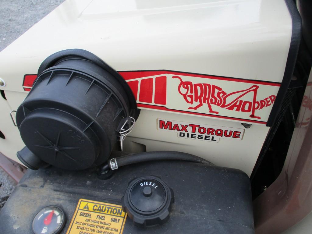 GRASSHOPPER 725D LAWN MOWER