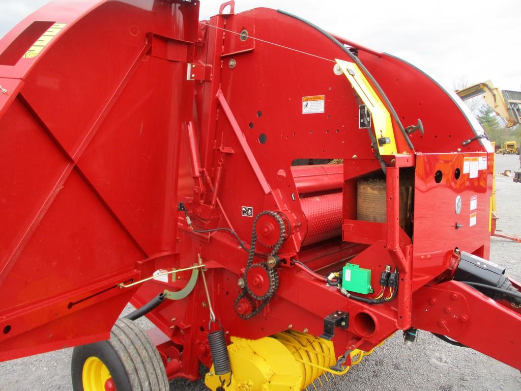 NEW HOLLAND 450 UTILITY RD BALER