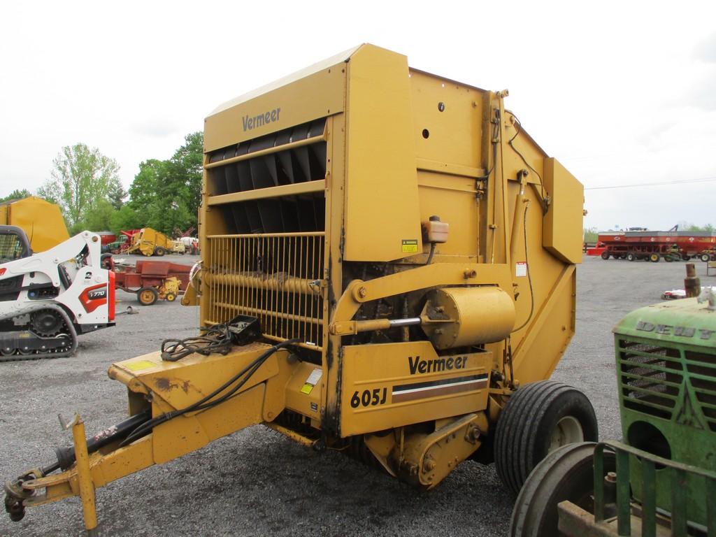 VERMEER 605J RD BALER