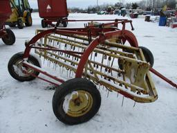NEW HOLLAND 256 DOLLY RAKE