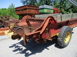 NEW HOLLAND 327 MANURE SPREADER