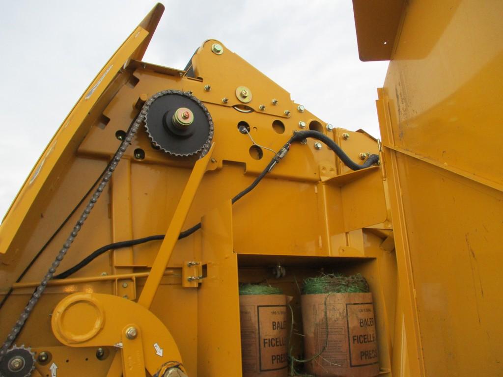 VERMEER 605N RD BALER