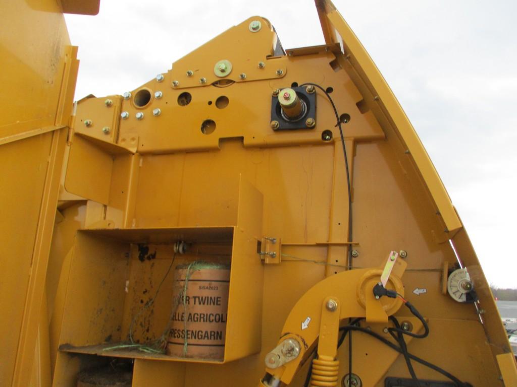 VERMEER 605N RD BALER