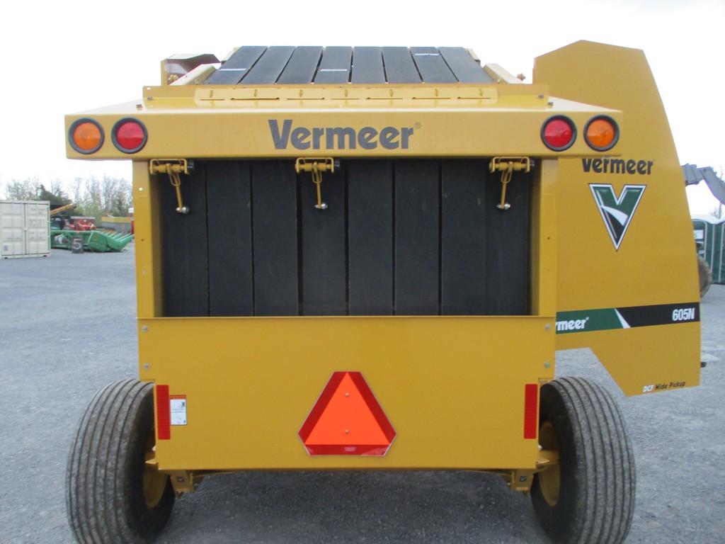VERMEER 605N RD BALER