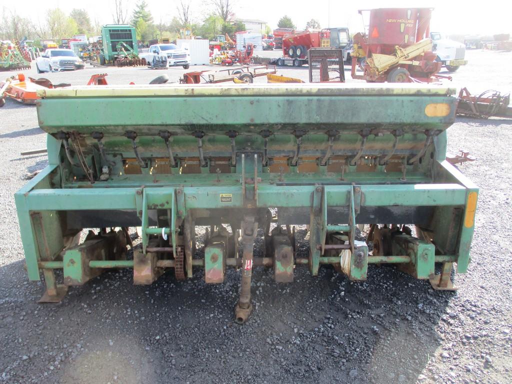 JOHN DEERE 1500 POWER TILL SEED DRILL