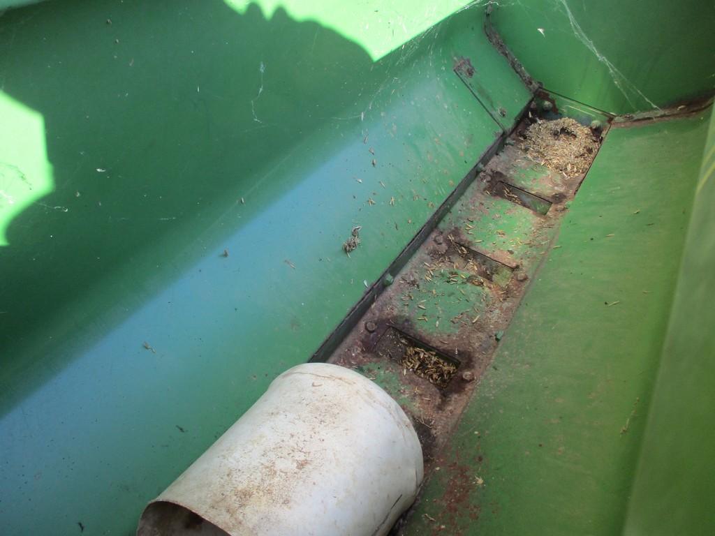JOHN DEERE 1500 POWER TILL SEED DRILL