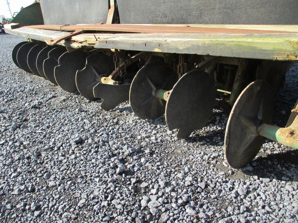 JOHN DEERE 1500 POWER TILL SEED DRILL