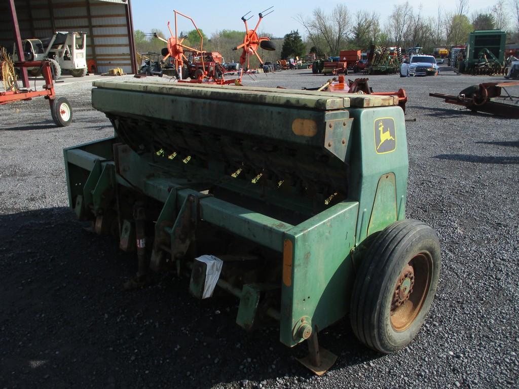 JOHN DEERE 1500 POWER TILL SEED DRILL