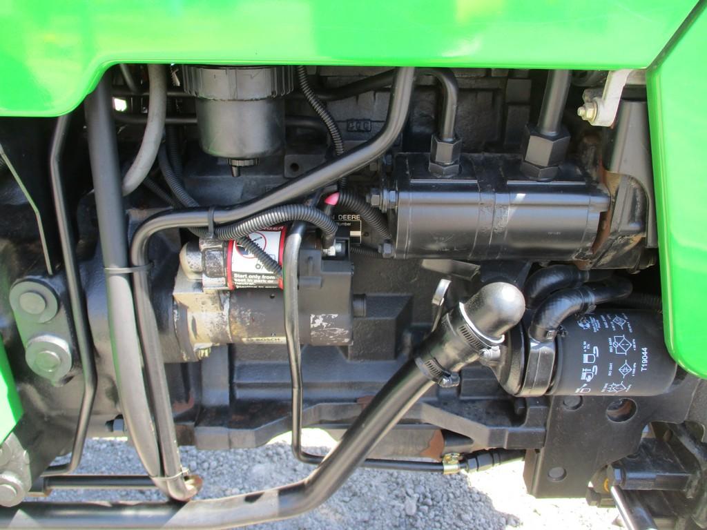 JOHN DEERE 5203 TRACTOR