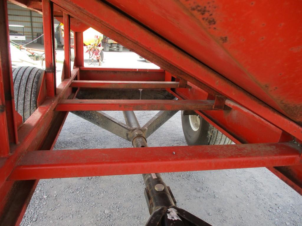 FICKLIN 4500 GRAVITY WAGON