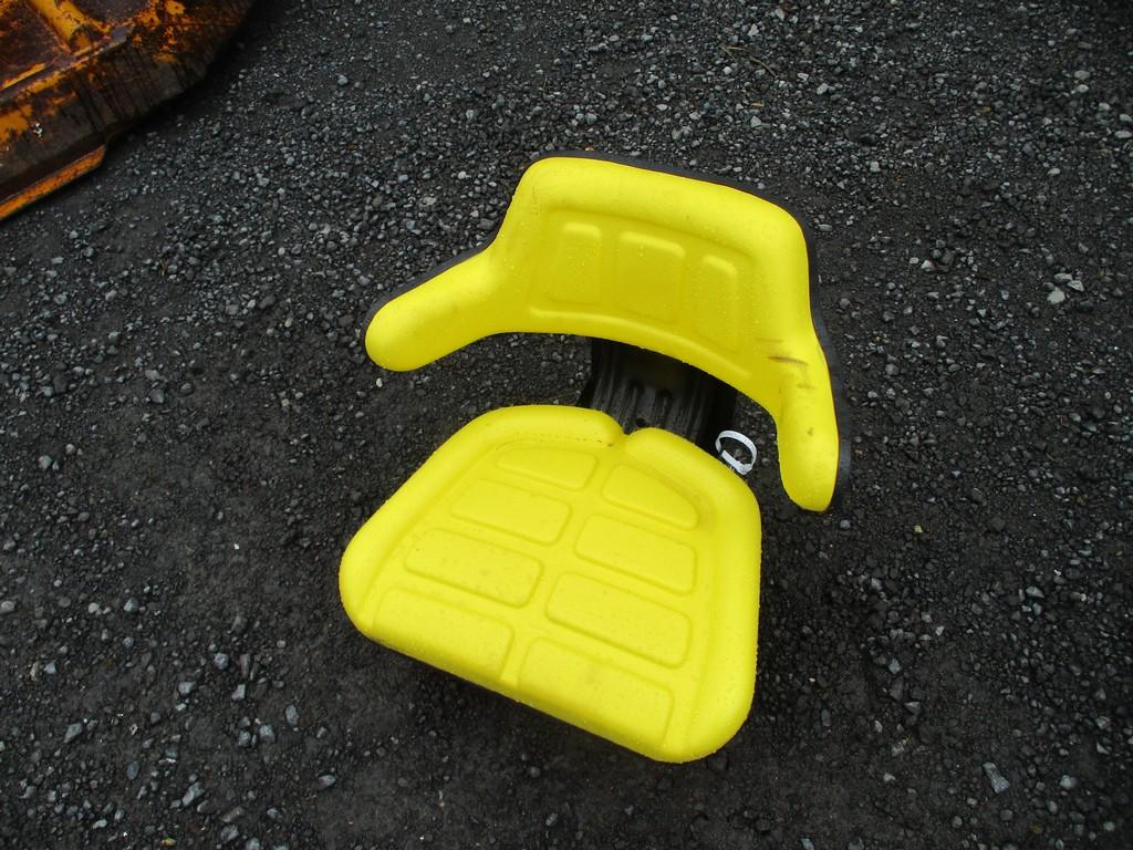 UNIVERSAL YELLOW TRACTOR SEAT