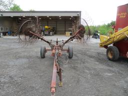 M&W 8 WHEEL RAKE