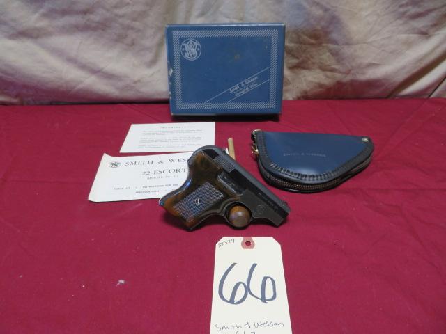 Smith & Wesson 61-2 Escort .22 LR