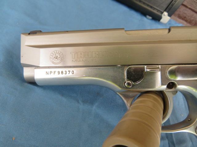 Taurus PT945 .45 ACP - BC194