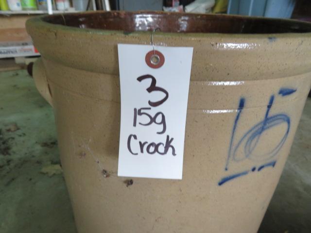 15 Gallon Blue Decorated Crock