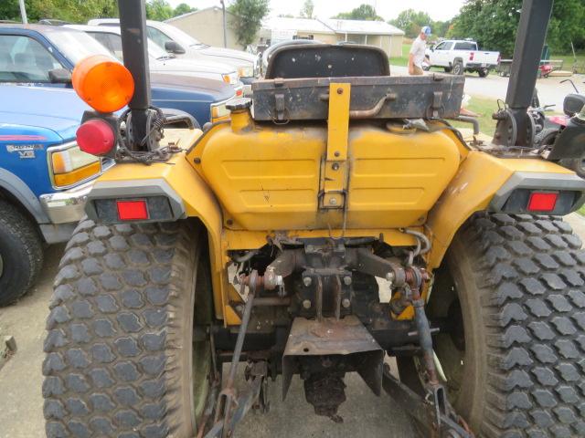 Cub Cadet 7272 diesel compact tractor