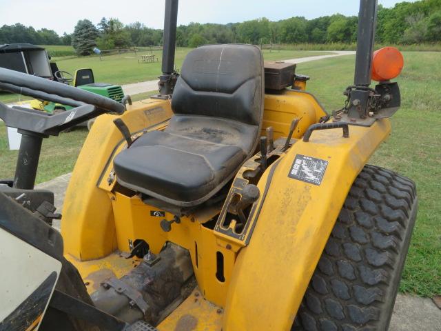 Cub Cadet 7272 diesel compact tractor