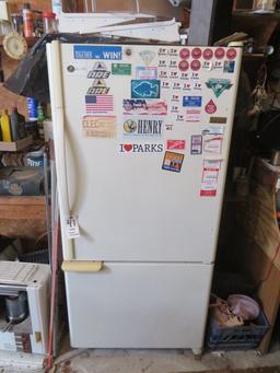 Amana Refrigerator