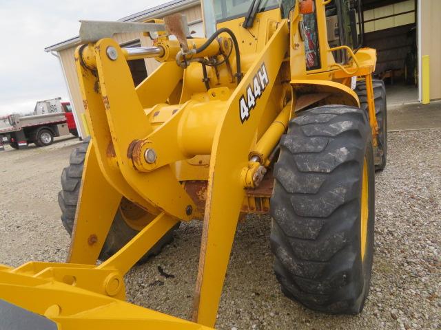 1998 John Deere 444H Articulating Wheel Loader