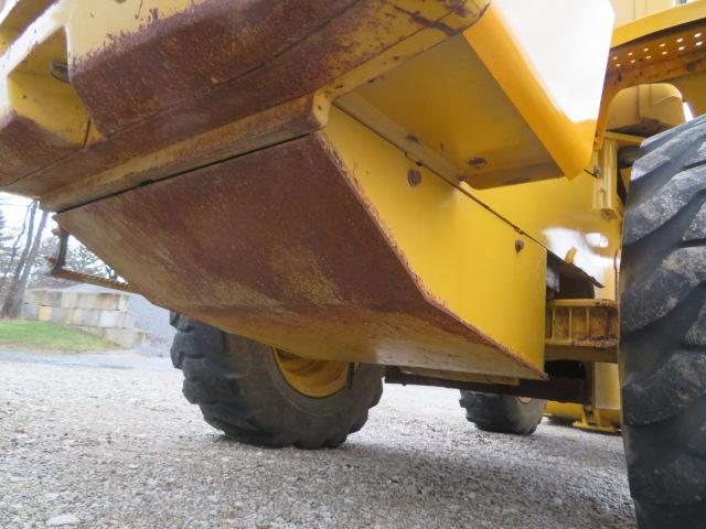 1998 John Deere 444H Articulating Wheel Loader