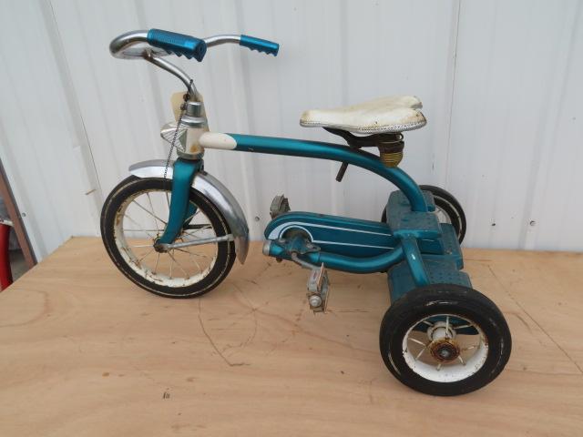 Murray Chain Drive Tricycle