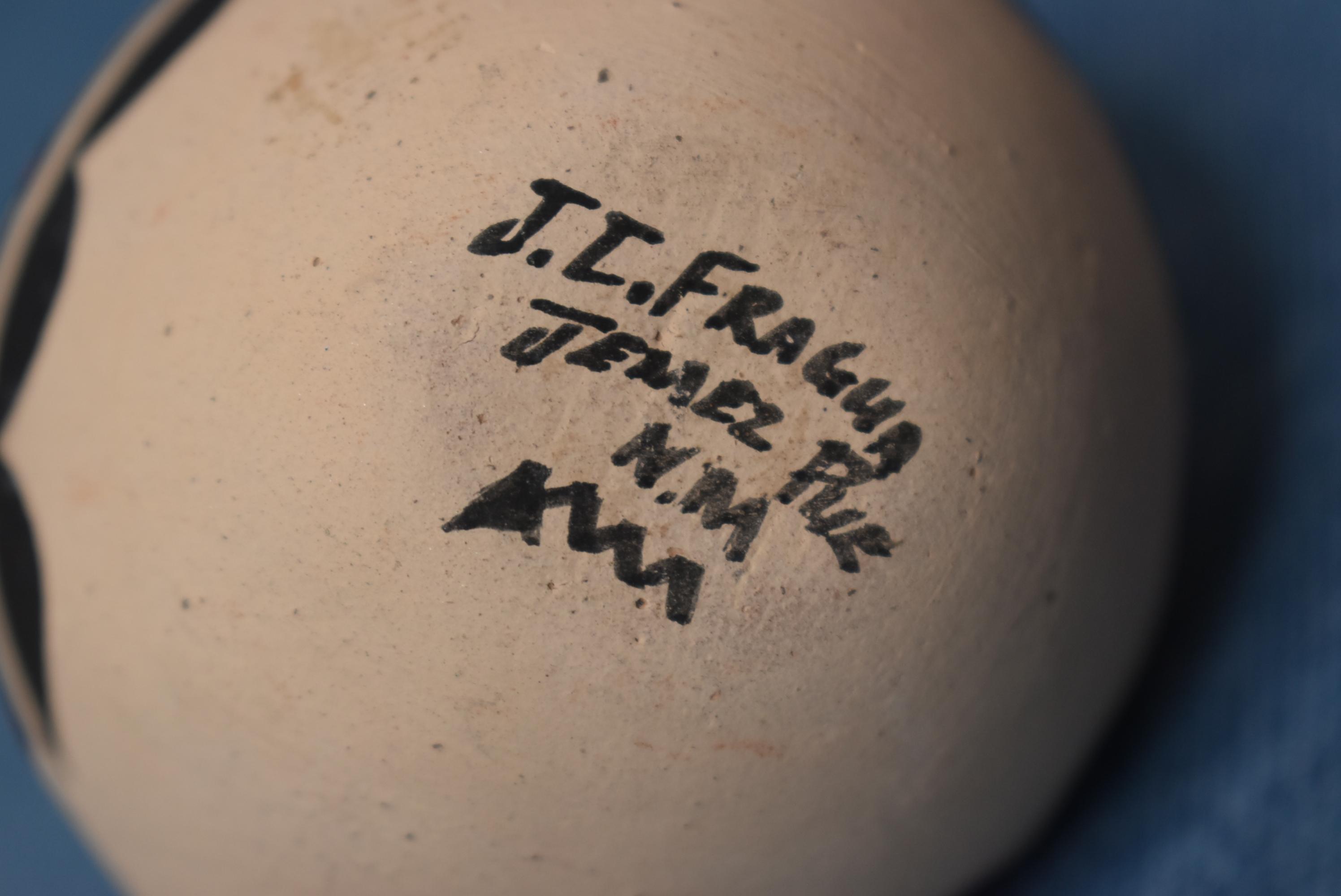 JEMEZ PUEBLO POTTERY!