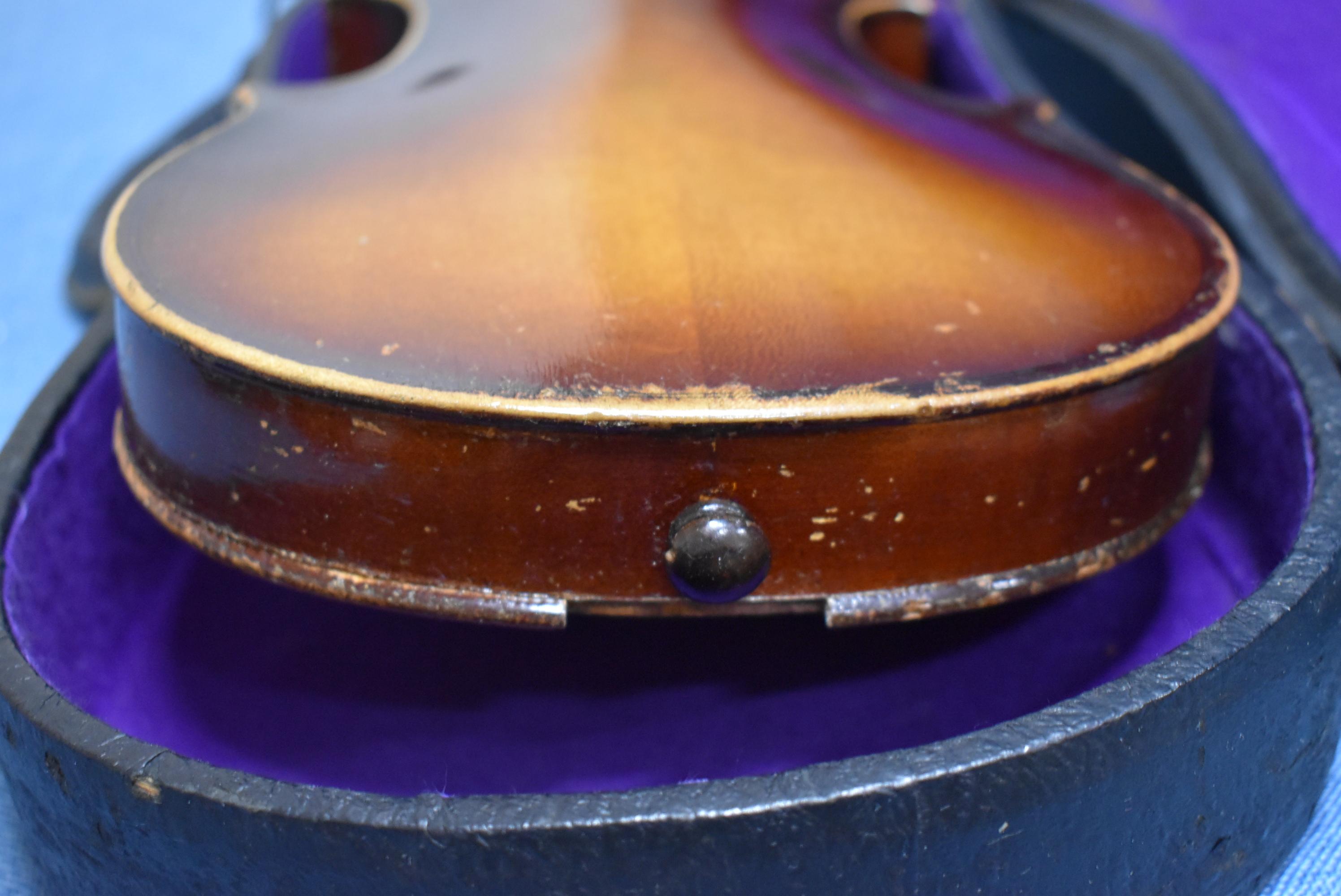 EARLY VIOLIN!