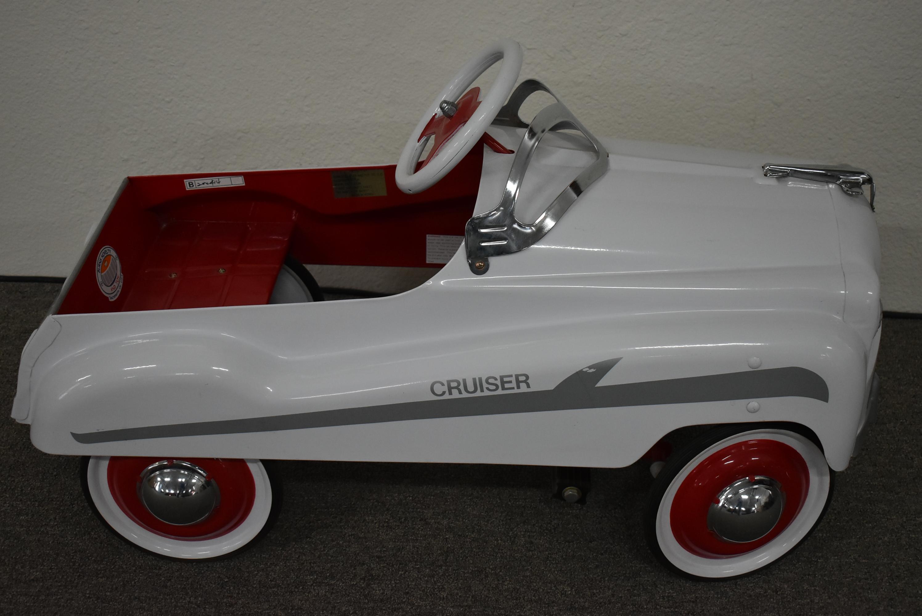 GLIDE RIDE PEDAL CAR!