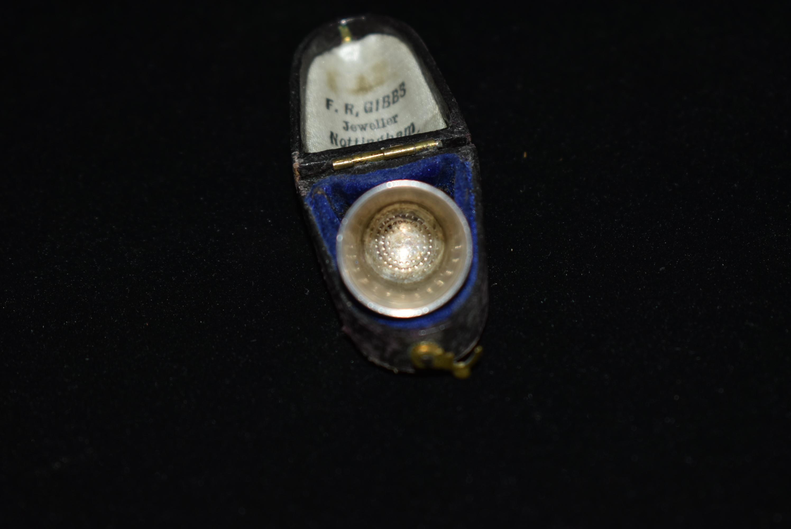 VICTORIAN STERLING THIMBLE!