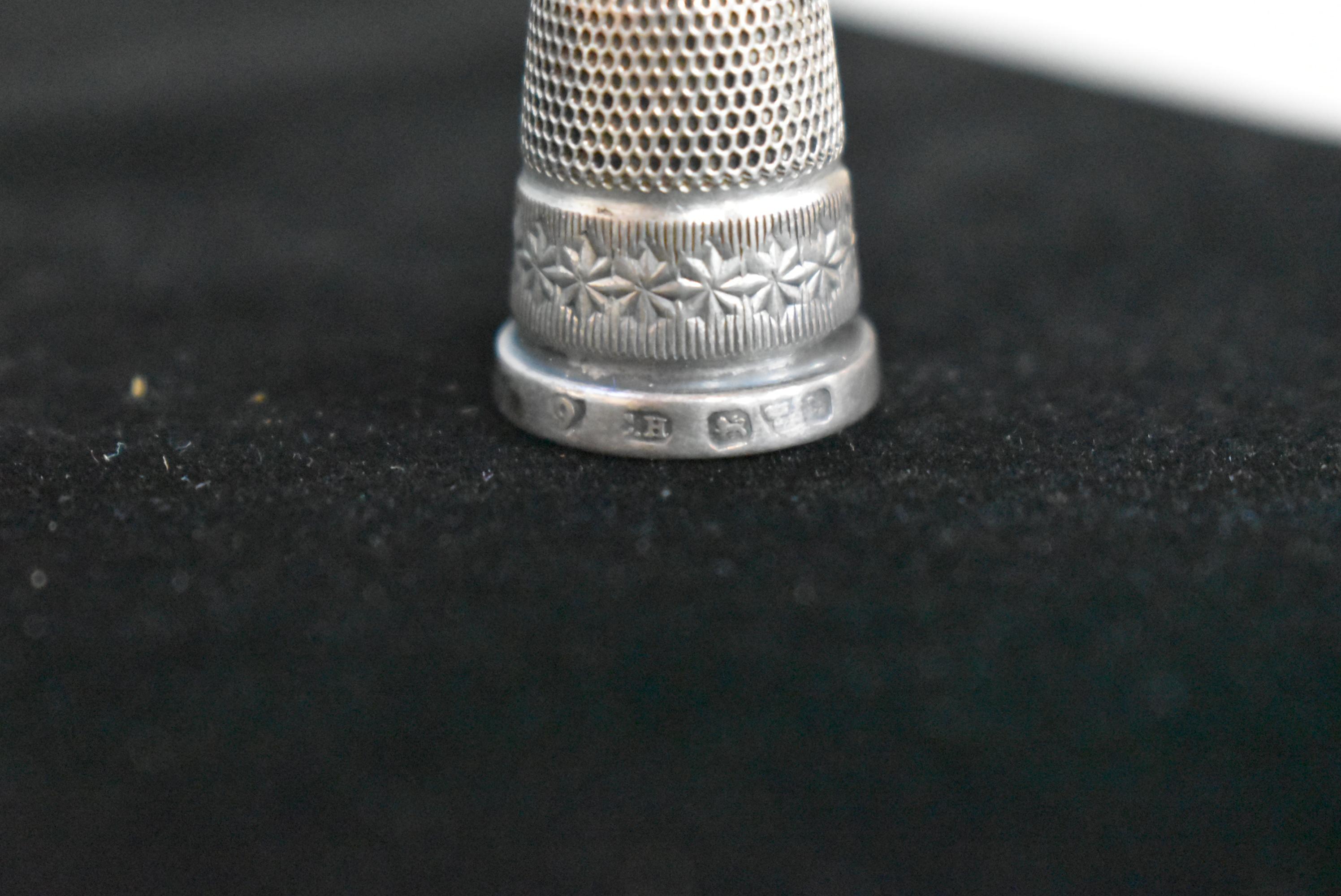 VICTORIAN STERLING THIMBLE!