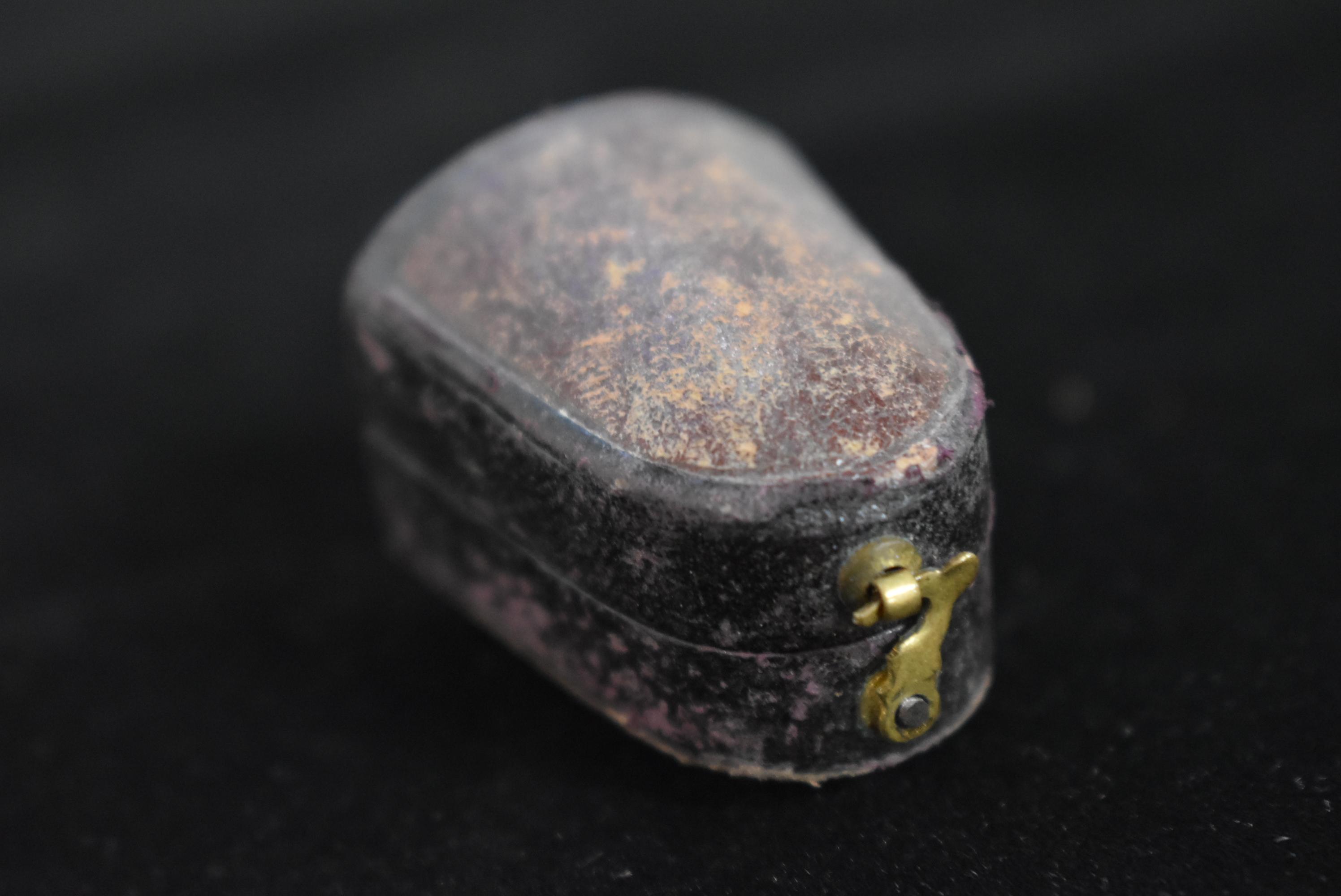 VICTORIAN STERLING THIMBLE!