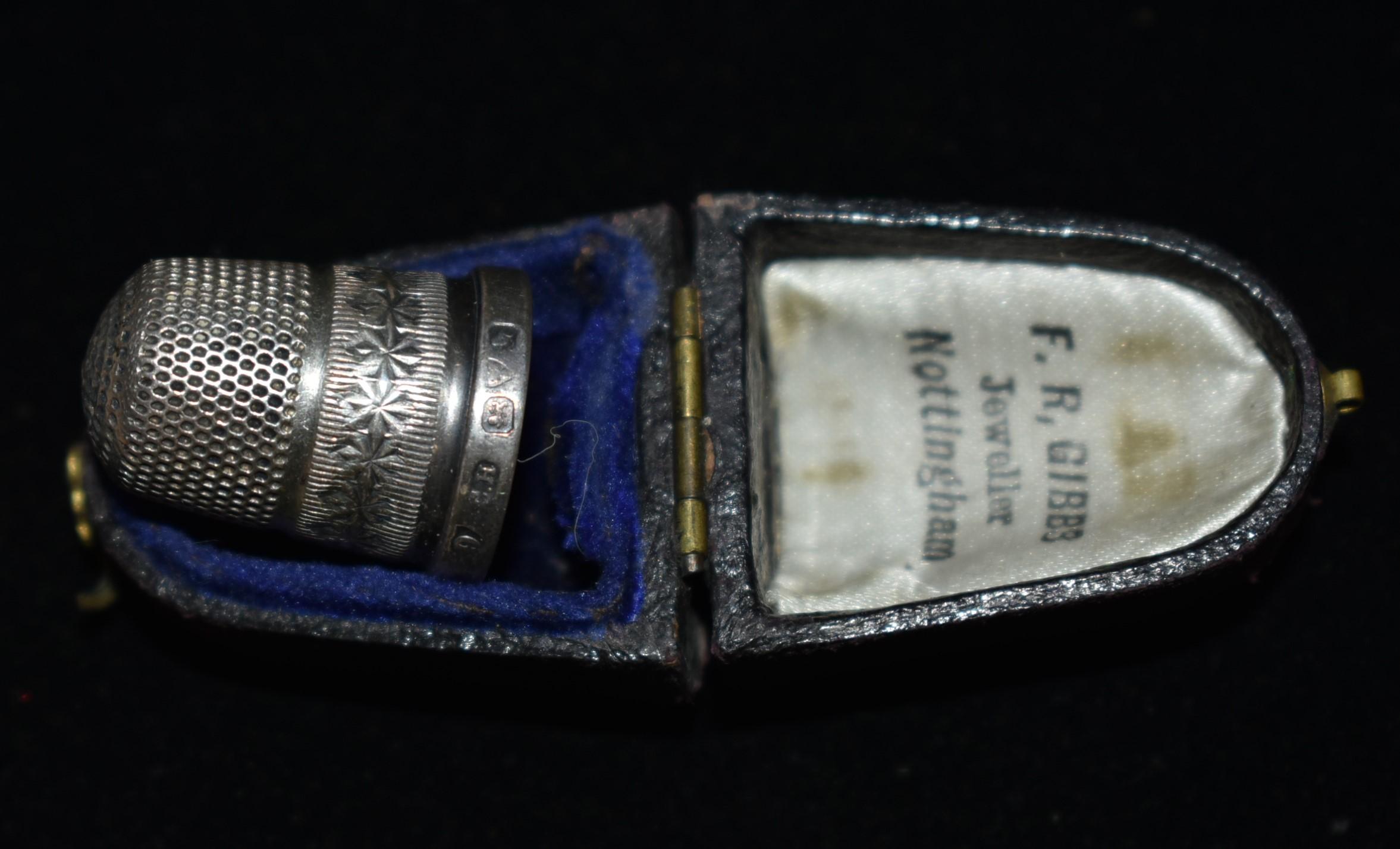 VICTORIAN STERLING THIMBLE!