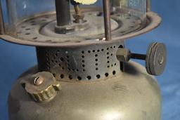 ANTIQUE COLEMAN QUICKLITE: TWO MANTLE LANTERN!!