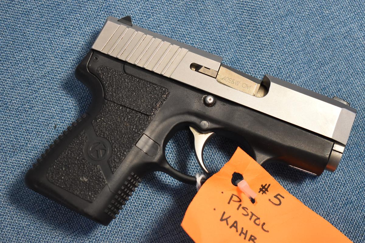 FIREARM/GUN KAHR CM40 !! H 272