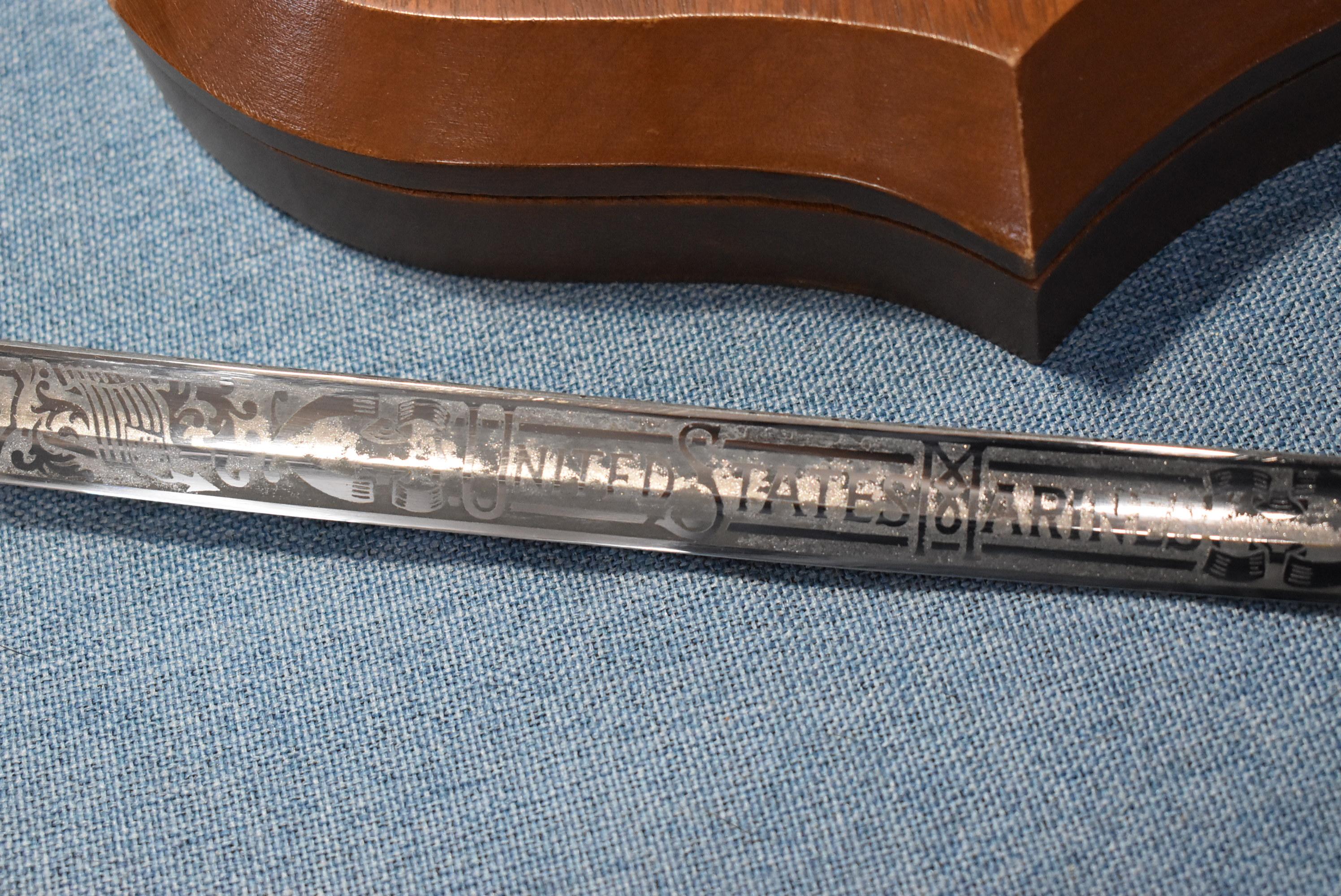 U.S. MARINE CORP SWORD & DISPLAY!!