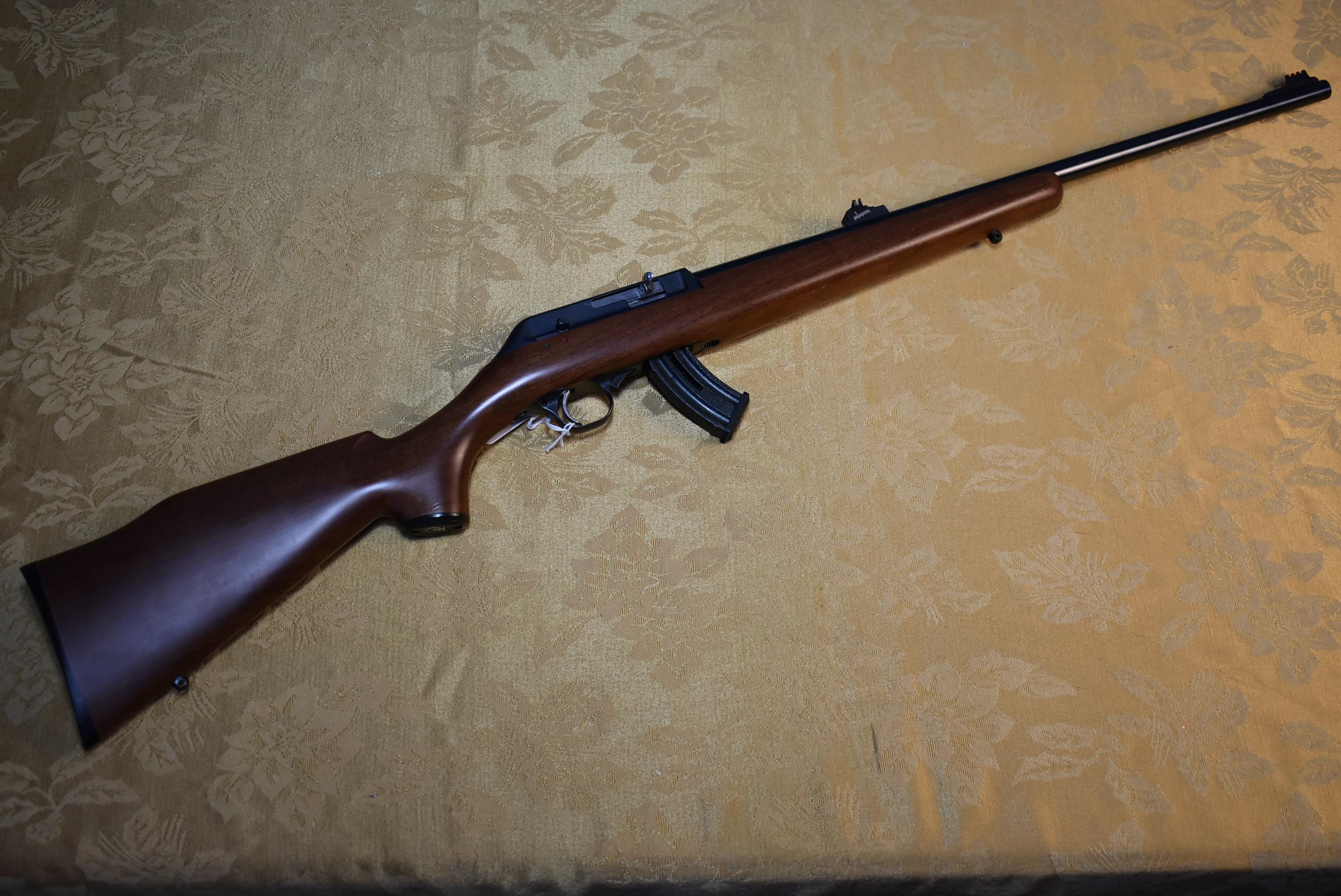 FIREARM/GUN THOMPSON 22 CLASSIC!! R 236