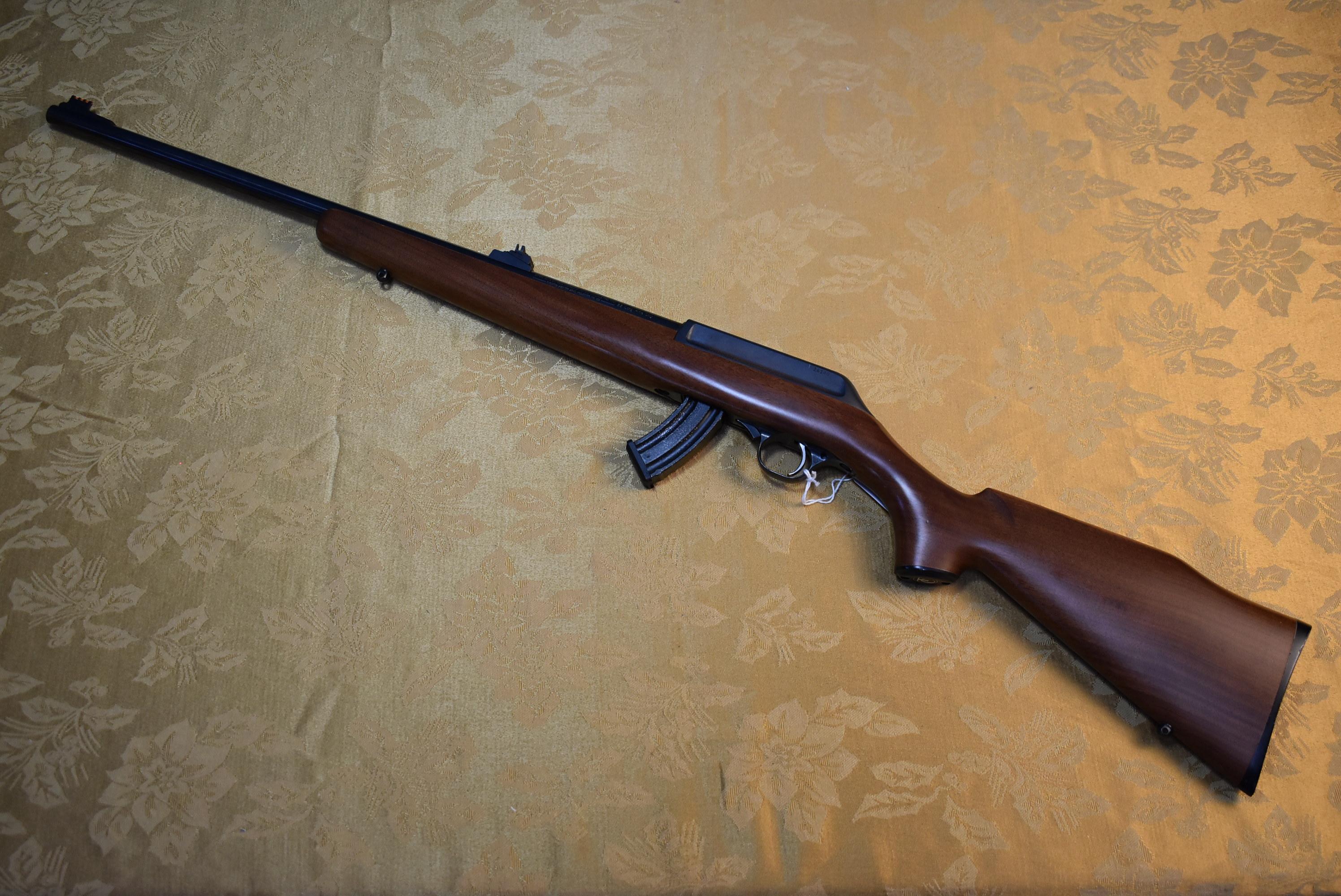 FIREARM/GUN THOMPSON 22 CLASSIC!! R 236