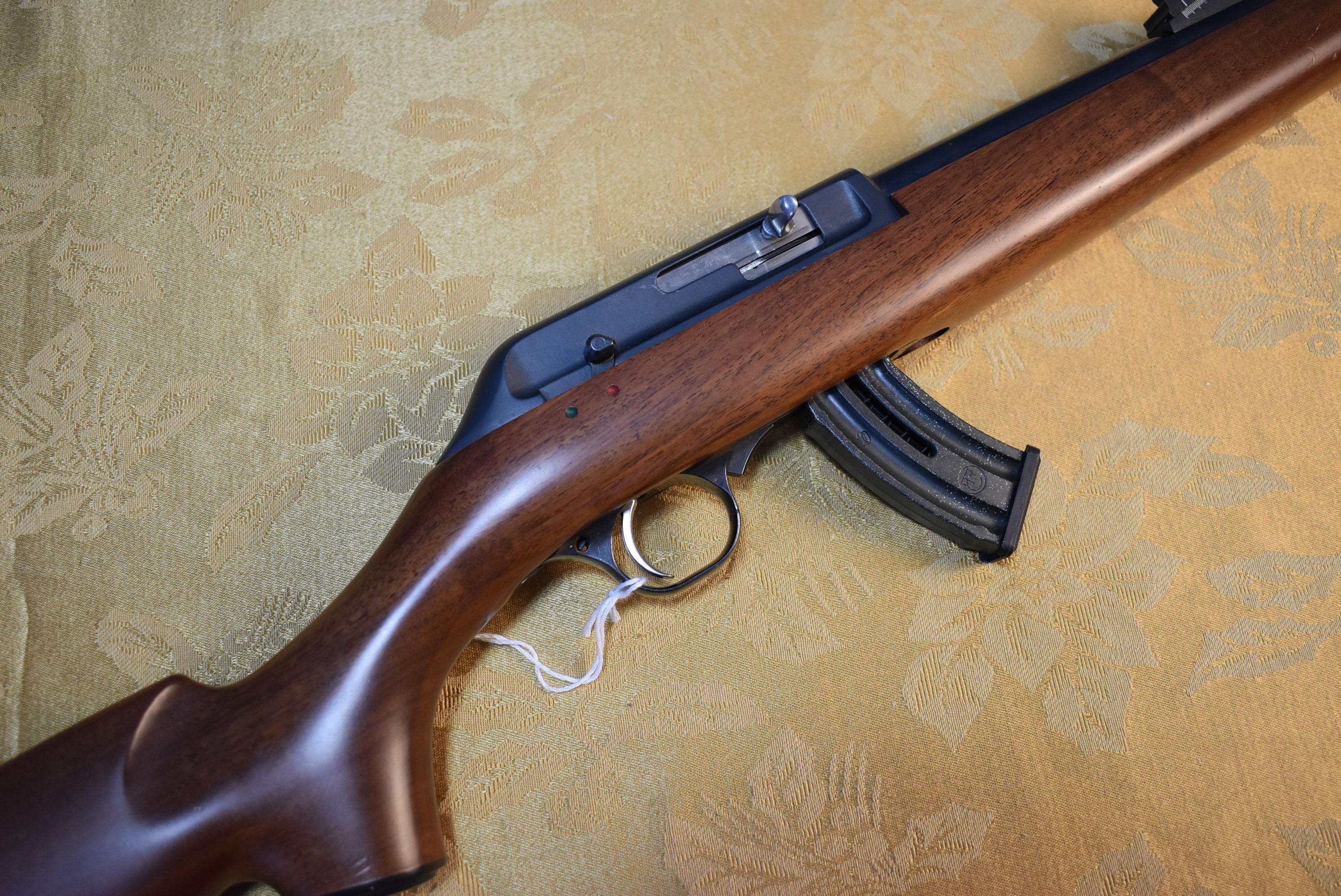 FIREARM/GUN THOMPSON 22 CLASSIC!! R 236