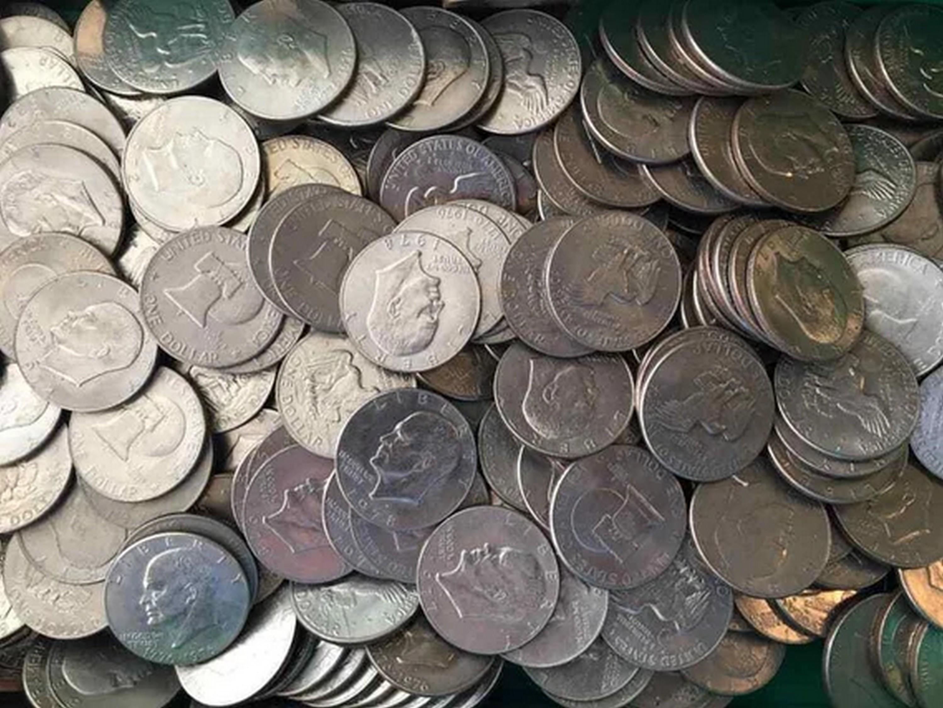 [100] Eisenhower Dollars Nice CIRC