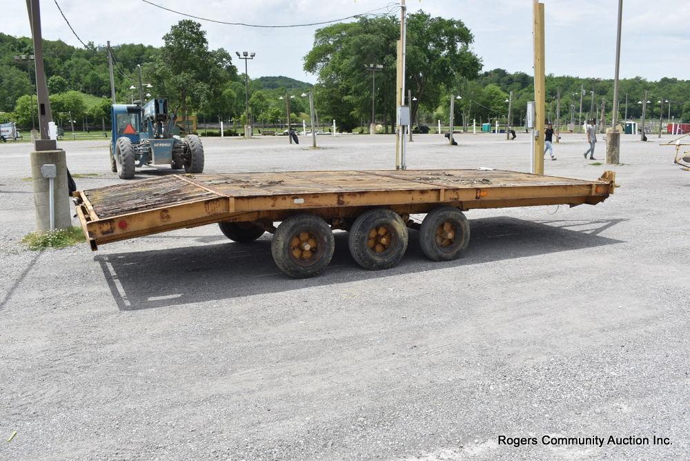 Tri Axles Equipment Trailer
