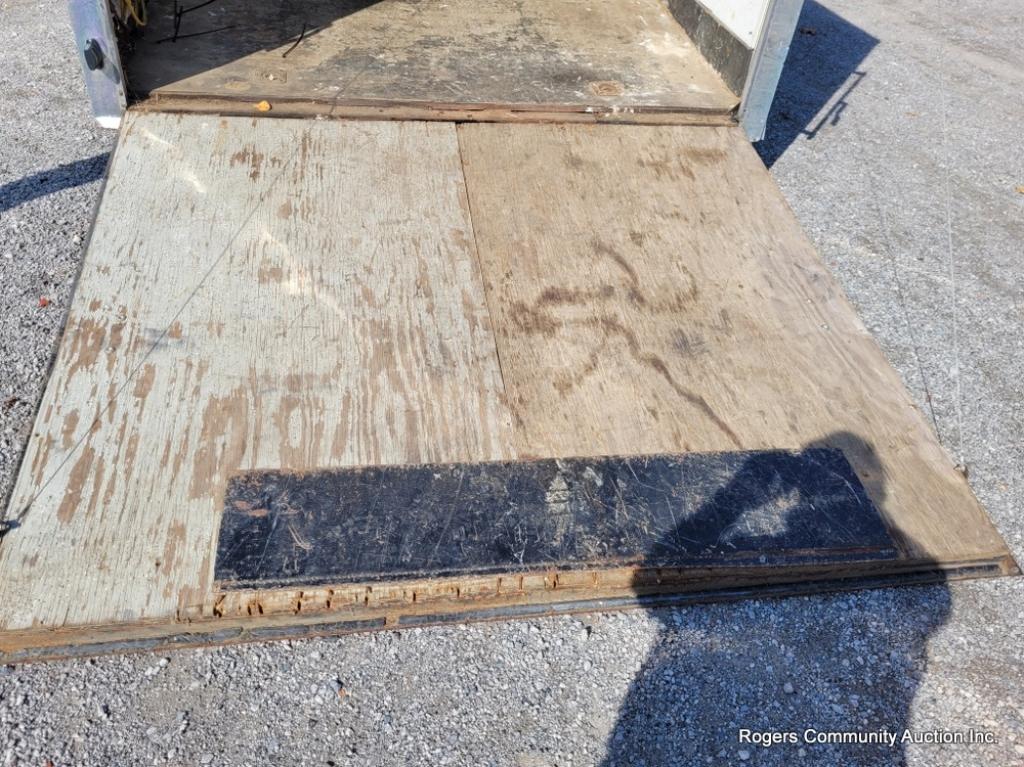 2006 Pace Enclosed Trailer 28 Ft