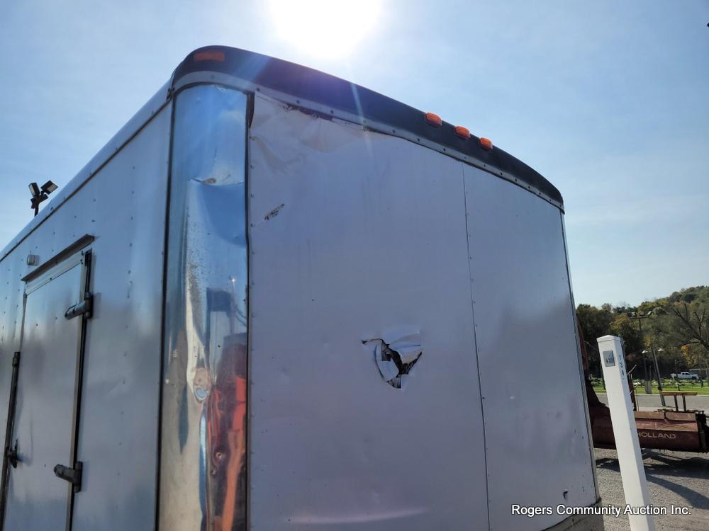 2006 Pace Enclosed Trailer 28 Ft