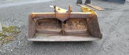68.5" Flat Bucket