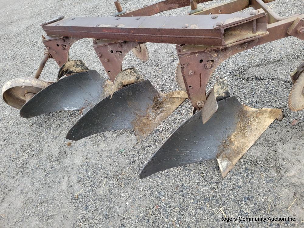 3 Bottom Quick Attach Farmall Plow